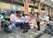 Polres Loteng Laksanakan Patroli Dialogis Sekaligus Berikan Pesan Kamtibmas Kepada Masyarakat