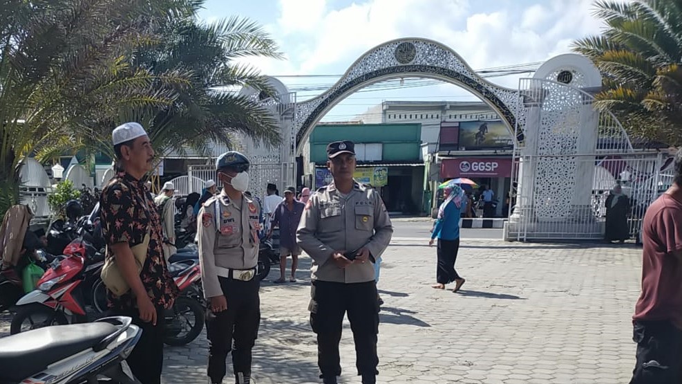 11 Jamaah Calon Haji Plus Lombok Barat Berangkat Menuju Tanah Suci