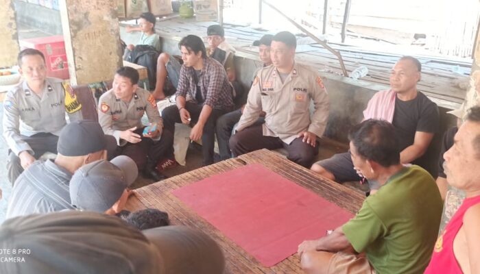 Polsek Asakota Polres Bima Kota Gelar Kegiatan Jumat Curhat di Kelurahan Jatibaru Timur