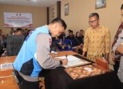 Polres Loteng Gelar Penandatanganan Fakta Integritas Panitia, Peserta dan Orang Tua Wali Penerimaan Bakomsus T.A. 2024.