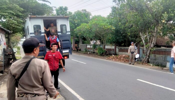 Pilkada Serentak 2024: Penertiban APK Lombok Barat di Kediri Berjalan Sukses