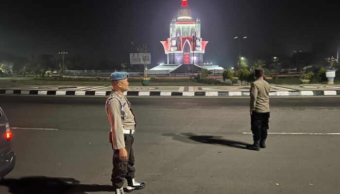 Polsek Kuripan Gencar Patroli Blue Light, Jaga Stabilitas di Objek Vital Lombok Barat