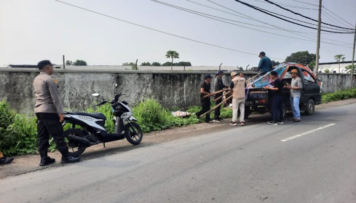 Lombok Barat Tertibkan APK, Polsek Labuapi Pastikan Pilkada Aman