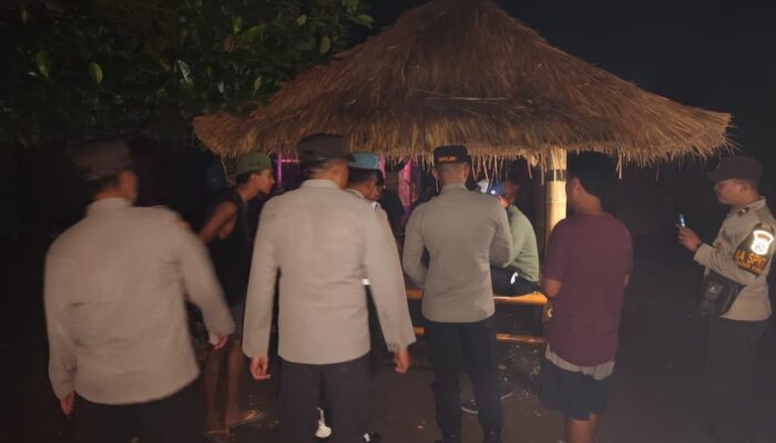 Antisipasi Gangguan Kamtibmas, Polsek Kuripan Gelar KRYD di Tempat Hiburan Malam