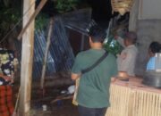 Rumah Seorang Warga Selengen Tertimpa Pohon Tumbang