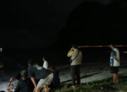 Polri dan Tim Emergency PT AMMAN Lakukan Pencarian Pemancing Tenggelam di Pantai Lawar Sekongkang Akibat Cuaca Buruk