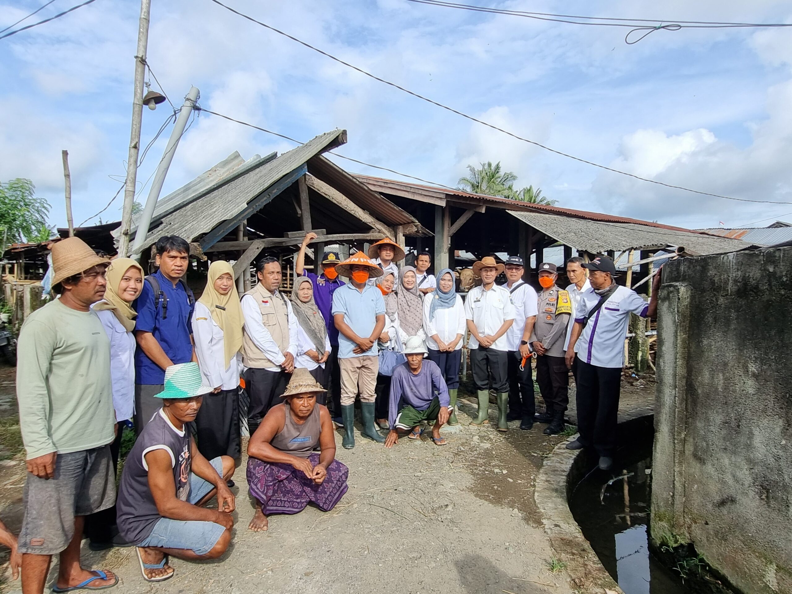 Gerak Cepat! Polisi dan Dinas Peternakan Gempur PMK di Lombok Barat