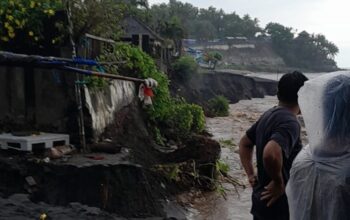 Polsek Batulayar Patroli Antisipasi Cuaca Ekstrem dan Kriminalitas