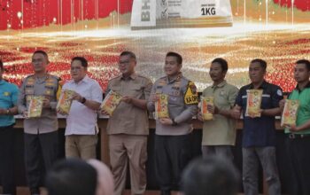 Irwasum Apresiasi Inovasi Jajaran Ciptakan Benih Jagung Bhayangkara