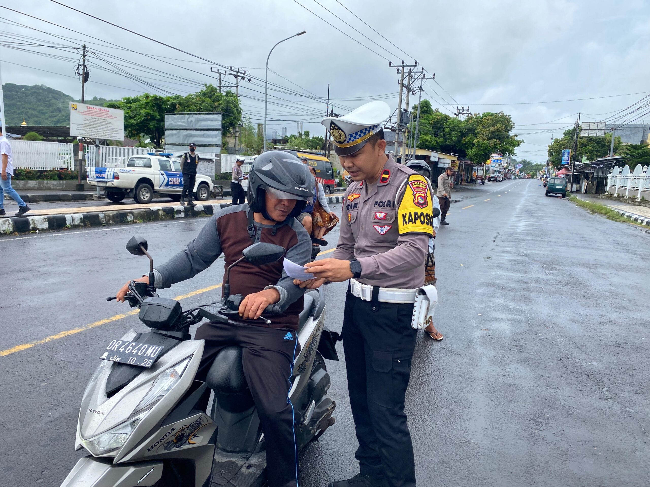 Polres Lobar Gelar Operasi Keselamatan Rinjani 2025, Lakukan Edukasi dan Teguran Simpatik