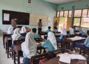 Siswa SMP Labuapi Lawan Narkoba, Judi Online, dan Bullying