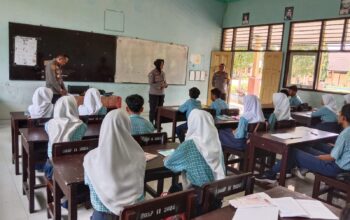 Siswa SMP Labuapi Lawan Narkoba, Judi Online, dan Bullying